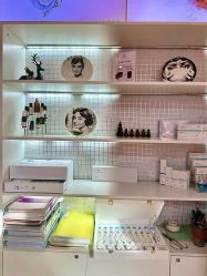 -黎蓓露·徒手骨雕蛋白抗衰·调肤管理