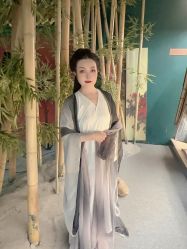 -盘子女人坊古装写真摄影