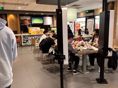 -麦当劳(世界城广场店)