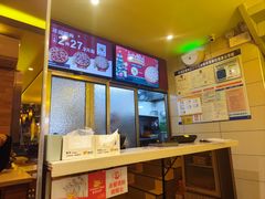 -尊宝比萨(华景新城店)