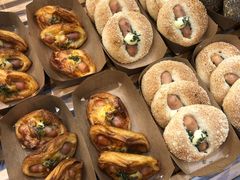 -皇冠幸福里动物奶油生日蛋糕(龙阳村地铁站店)