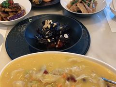 -港丽餐厅(高德置地店)