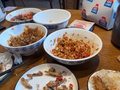 -八碗湘长沙市井菜(坡子街店)