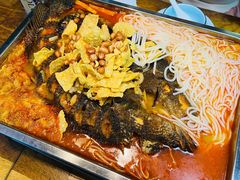 -在巷子里的烤肉店·螺蛳粉烤鱼·牛蛙(和美城店)