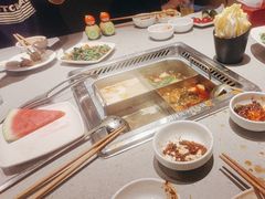 -海底捞火锅(银泰中心店)