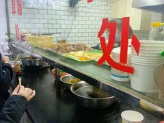 -覃肥叔桂林米粉(粮道街店)
