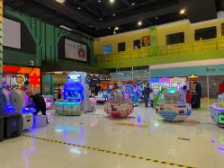 -玩塾品格乐园(宇宙太空龙旗店)
