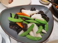 甜豆云耳炒山药-鹿港小镇(金虹桥国际中心店)