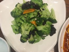 -小菜园新徽菜(芜湖万达店)