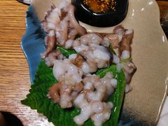 -鑫釜山海鲜烧烤(鑫丰国际店)
