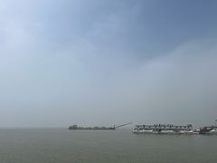 -巴陵广场