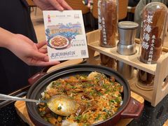 海肠捞饭-品海楼·大连海胆锅贴馆(东港店)