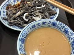 老北京爆肚-门框胡同百年卤煮(新街口店)