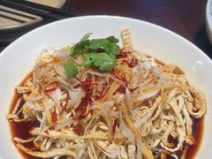 -新连采·海鲜·大连菜(大连恒隆广场店)