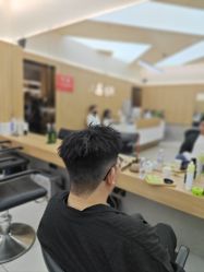 -川和潮人漂色·烫染·接发