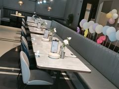 -必胜客(漕宝路店)