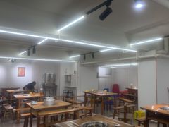 -金鼎雪山牦牛杂火锅(理县总店)