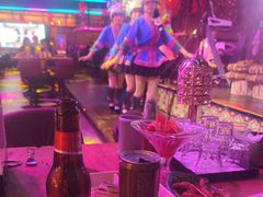 -喜鹊音乐酒馆(西街店)