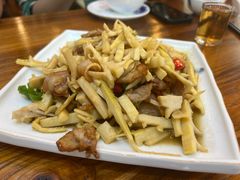 -下梅人家土菜馆(历史文化餐厅度假区店)