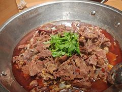 -大众跷脚牛肉馆·非遗传承单位(峨眉山店)