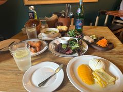 -羽深肉铺 Steak & Wine