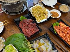 -韩风烤牛肉冷面店