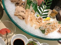 -余欢领鲜火锅(新街口店)