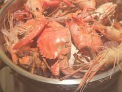-钱小奴海鲜自助黑金店(杭州滨江龙湖店)