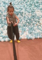 -奈尔宝家庭中心·亲子餐厅(鄞州万达店)