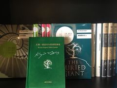 -钟书阁(松江泰晤士小镇店)