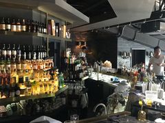 -UNI UNI(环亚凯瑟琳店)