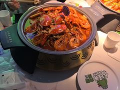 -徐记小怪兽肉蟹煲店(哈西万达金街店)