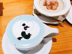 -ZING COFFEE 镜咖啡