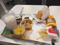 -麦当劳(金桥店)