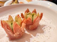 荷花酥-新白鹿餐厅(银泰西湖文化广场店)
