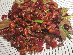 -爱啤精酿·民谣酒馆(滨江店)