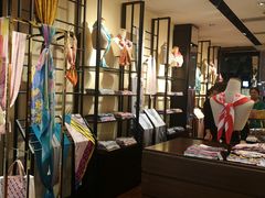 -上海置地广场(南京东路店)