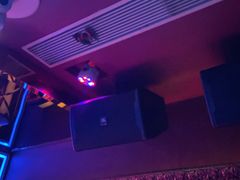 -温莎KTV(珠江路店)