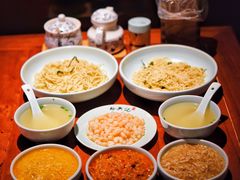 -裕兴记•蟹黄面馆(人民广场店)