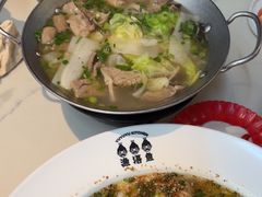 -渔语鱼酸菜鱼新川菜(来福士店)