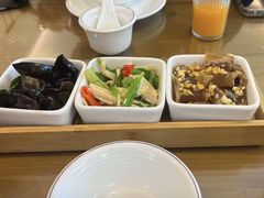 -鲁南仔·滕州炒鸡(经三路店)