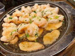 -东口码头·烧鸽子·鱼头泡饼·地方菜(金鹰悦城店)