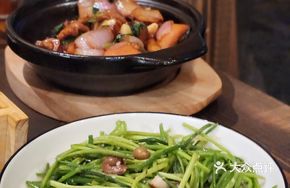 Stir-Fried Water Lotus