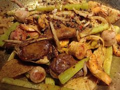 -嘎嘎鸭下巴·爆辣干锅(明教寺店)