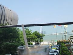 -卡普里披萨·牛扒·下午茶