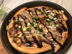 -必胜客(证大大拇指店)