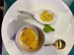 -逸馥荟(人广来福士店)