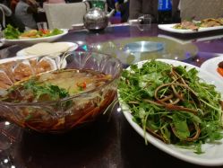 -鑫淼餐饮娱乐中心(江东街店)