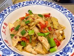 -三只鸟本地特色菜馆(上饶总店)