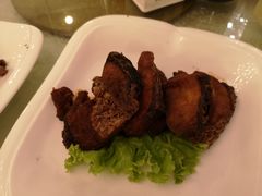 老本帮熏鱼-梦中园海鲜酒店(川沙路店)